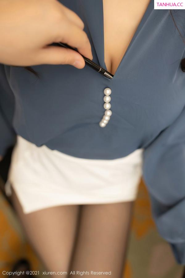 陆萱萱  [XiuRen]高清写真图 2021.03.25 No.3246 陆萱萱第26张图片